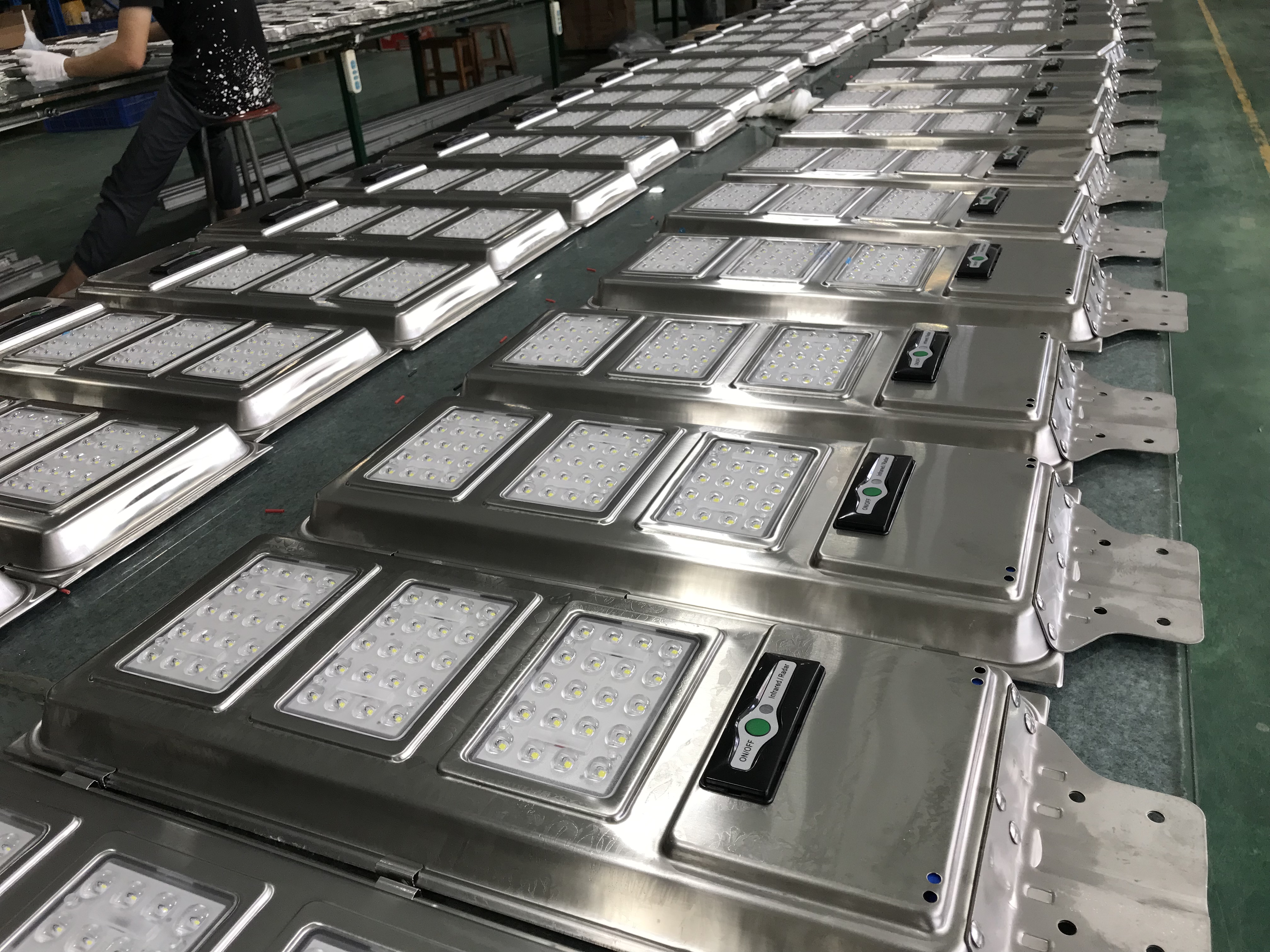 太陽(yáng)能一體化路燈-傳奇(圖7)